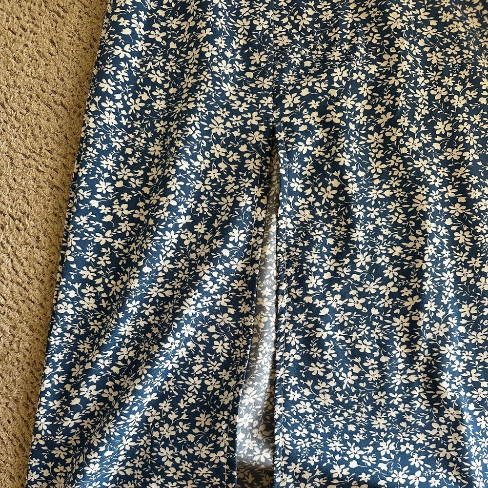 Blue and White Floral Long Skirt with Slit in Size Small